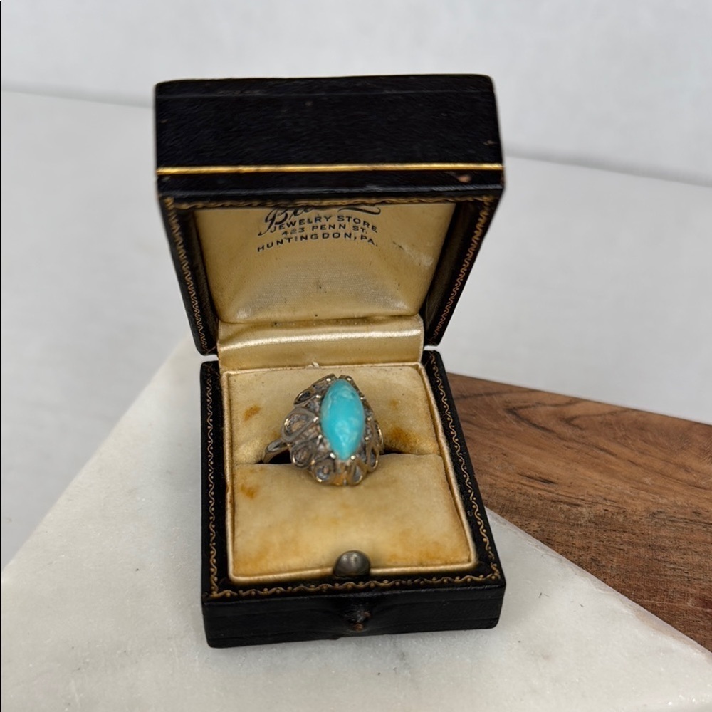 Vintage Adjustable Silver and Turquoise Like Ring size 7 lot D19